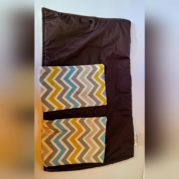 Brownie Gifts By Amy Brown Messenger Diaper Bag with Changing Pad Owls Design - Picture 11 of 14